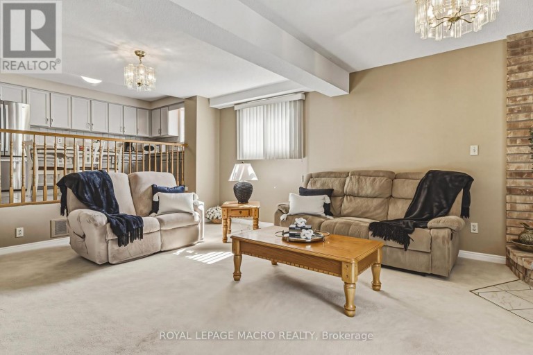 565 STONE CHURCH ROAD W, Hamilton (Gilkson), Ontario, L9B1A5
