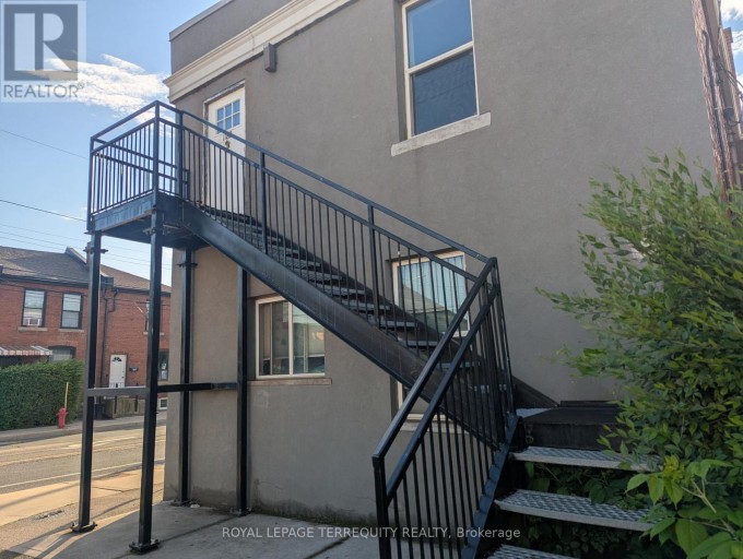B - 1182 CANNON STREET E, Hamilton (Crown Point), Ontario, L8L2K3