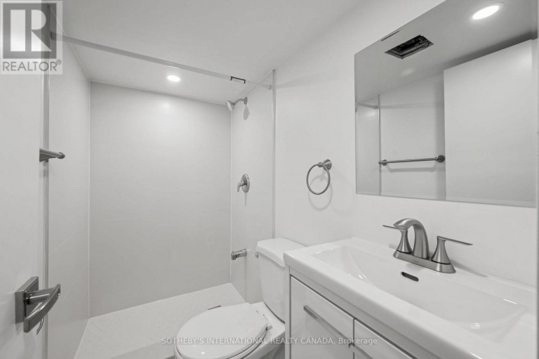BSMNT - 28 STRATHGOWAN AVENUE, Toronto (Lawrence Park South), Ontario, M4N1B9