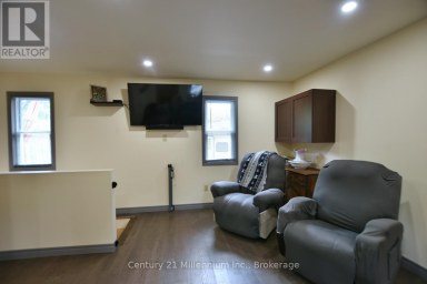 25 BERKELY STREET Wasaga Beach Ontario photo 24