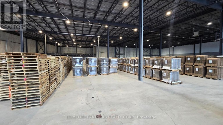 3 - 125 ENGELHARD DRIVE, Aurora (Aurora Grove), Ontario, L4G3V1