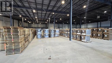 3 - 125 ENGELHARD DRIVE Aurora (Aurora Grove) Ontario photo 1