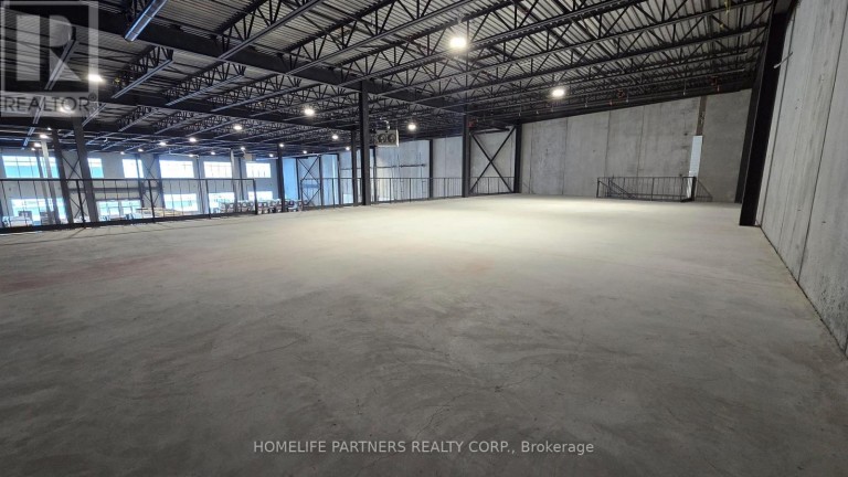 3 - 125 ENGELHARD DRIVE, Aurora (Aurora Grove), Ontario, L4G3V1