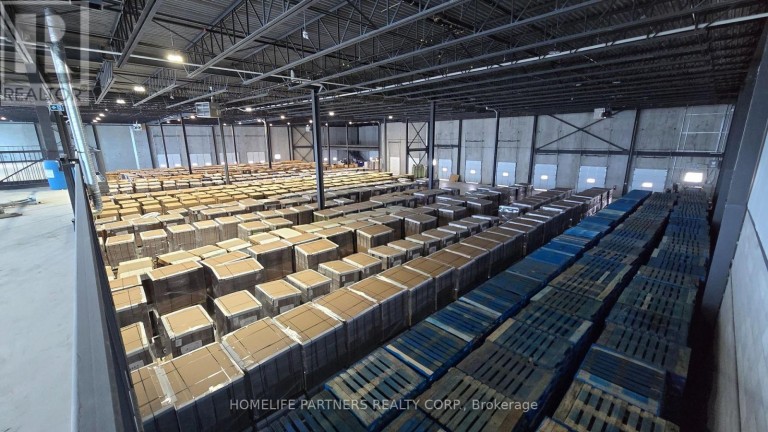 3 - 125 ENGELHARD DRIVE, Aurora (Aurora Grove), Ontario, L4G3V1
