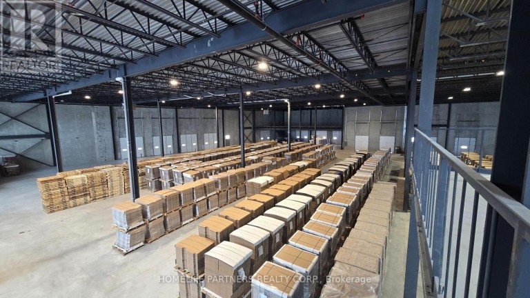 3 - 125 ENGELHARD DRIVE, Aurora (Aurora Grove), Ontario, L4G3V1