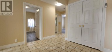 2ND FLOOR - 3 KANE AVENUE Toronto (Keelesdale-Eglinton West) Ontario photo 10