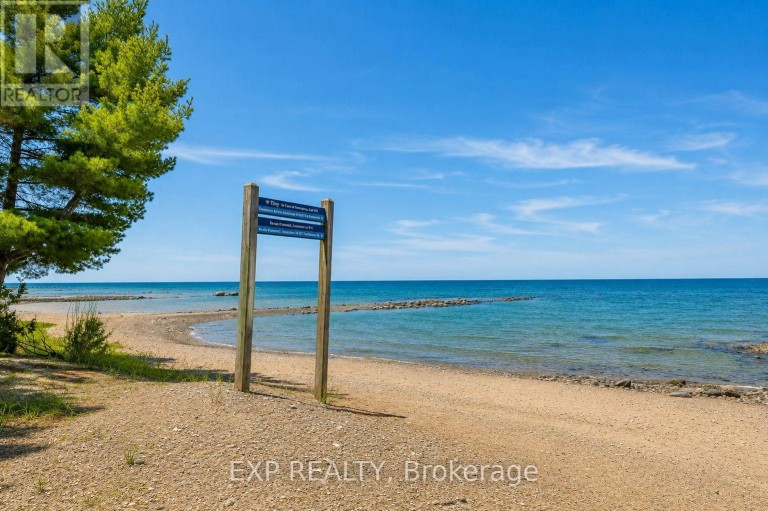 98 RUE VANIER ROAD, Tiny, Ontario, L9M0J2