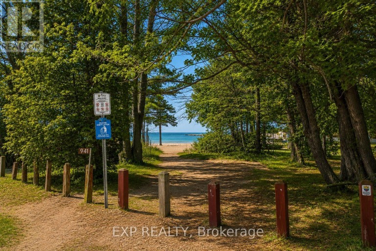 98 RUE VANIER ROAD, Tiny, Ontario, L9M0J2