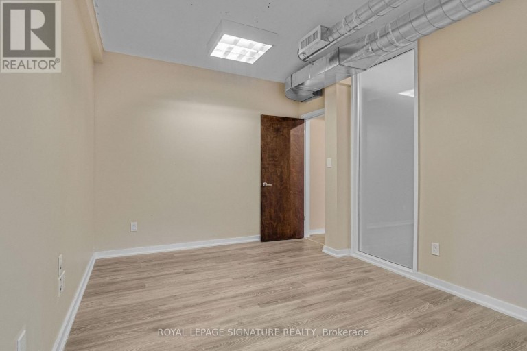 SUITE 1 - 126 TRAFALGAR ROAD, Oakville (OO Old Oakville), Ontario, L6J3G5