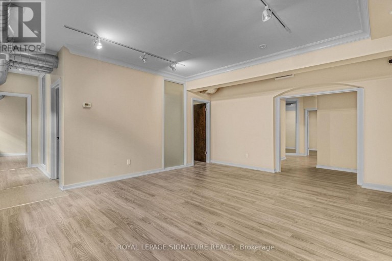 SUITE 1 - 126 TRAFALGAR ROAD, Oakville (OO Old Oakville), Ontario, L6J3G5