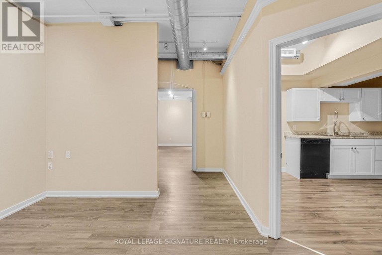 SUITE 1 - 126 TRAFALGAR ROAD, Oakville (OO Old Oakville), Ontario, L6J3G5