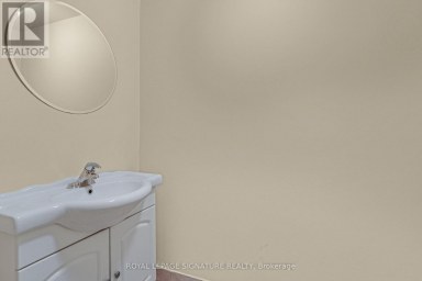 SUITE 1 - 126 TRAFALGAR ROAD Oakville (OO Old Oakville) Ontario photo 25