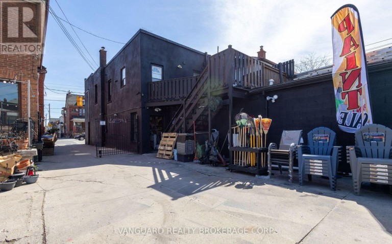1212 DUFFERIN STREET, Toronto (Dovercourt-Wallace Emerson-Junction), Ontario, M6H4C1