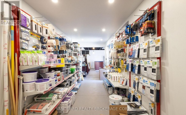 1212 DUFFERIN STREET, Toronto (Dovercourt-Wallace Emerson-Junction), Ontario, M6H4C1