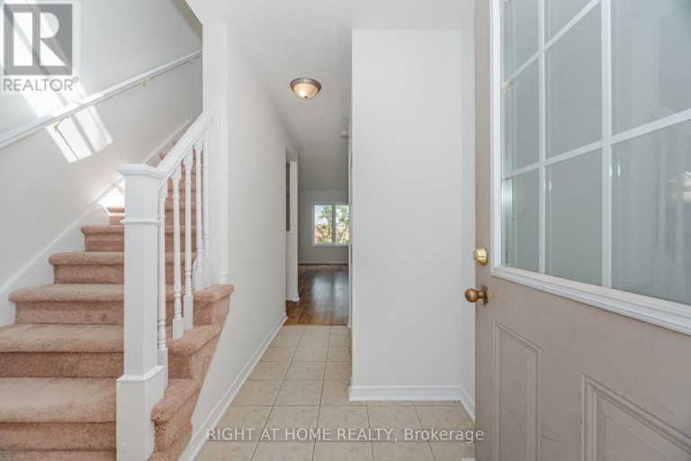 23 PEARTREE COURT, Barrie (Allandale Heights), Ontario, L4N6N7