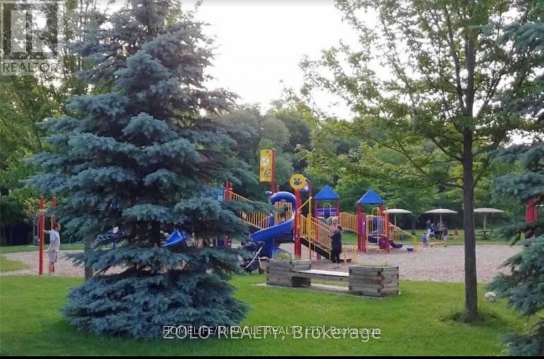 236 BASEM RENFORTH DRIVE, Toronto (Markland Wood), Ontario, M9C2K9