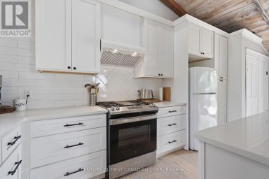 8073 FRANCIS STREET Brooke-Alvinston (Brooke Alvinston) Ontario photo 10