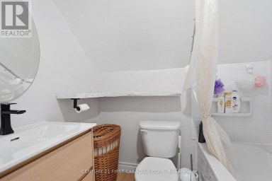 8073 FRANCIS STREET Brooke-Alvinston (Brooke Alvinston) Ontario photo 20