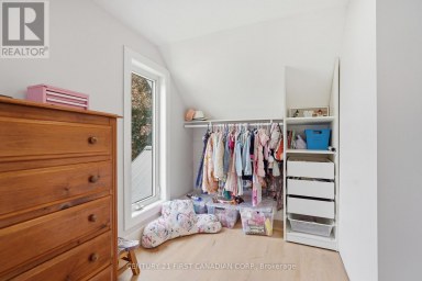 8073 FRANCIS STREET Brooke-Alvinston (Brooke Alvinston) Ontario photo 22