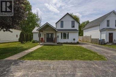 8073 FRANCIS STREET Brooke-Alvinston (Brooke Alvinston) Ontario photo 3