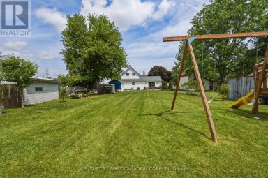 8073 FRANCIS STREET Brooke-Alvinston (Brooke Alvinston) Ontario photo 30