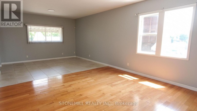 2 - 148 OTTAWA STREET N, Hamilton (Crown Point), Ontario, L8H3Z3