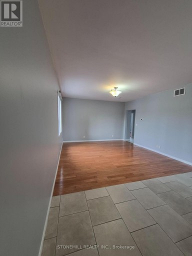 2 - 148 OTTAWA STREET N, Hamilton (Crown Point), Ontario, L8H3Z3