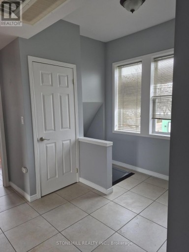 2 - 148 OTTAWA STREET N, Hamilton (Crown Point), Ontario, L8H3Z3