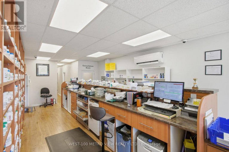 597 BARTON STREET E, Hamilton (Gibson), Ontario, L8L2Z6