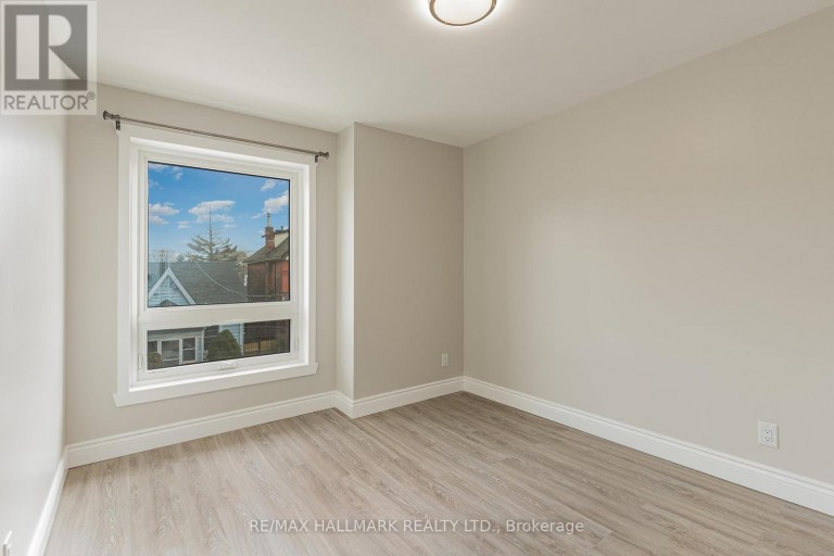 SECOND - 291 EMERALD STREET N, Hamilton (Landsdale), Ontario, L8L5L2