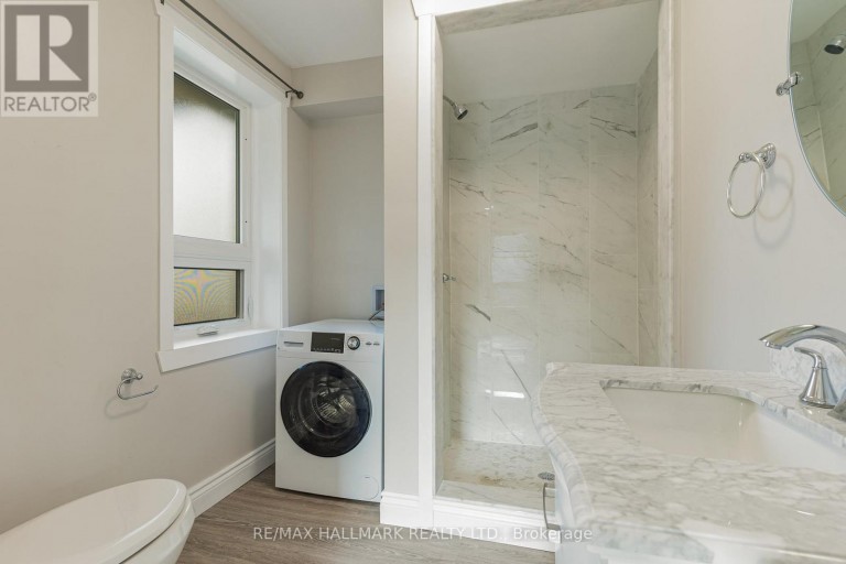 SECOND - 291 EMERALD STREET N, Hamilton (Landsdale), Ontario, L8L5L2