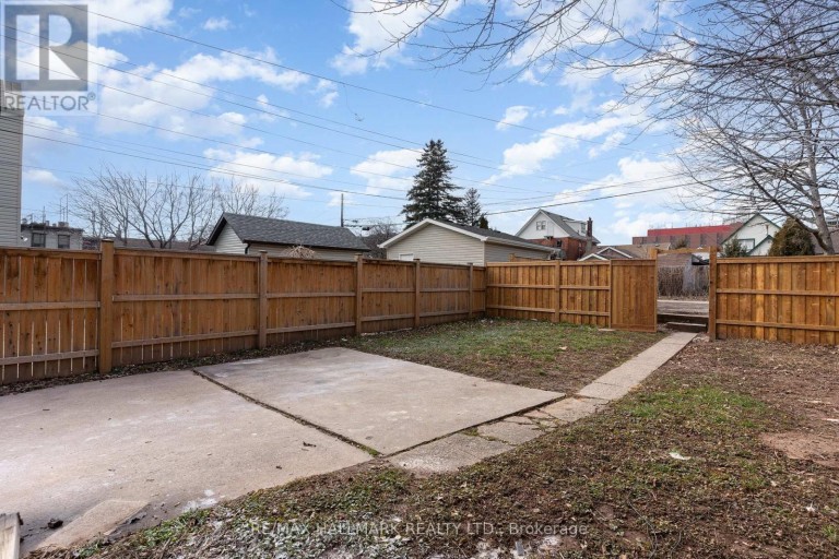 SECOND - 291 EMERALD STREET N, Hamilton (Landsdale), Ontario, L8L5L2