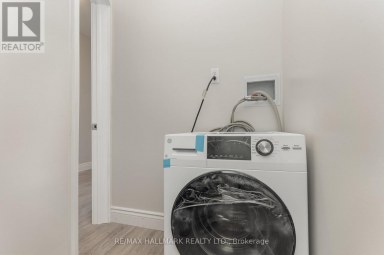 MAIN - 291 EMERALD STREET N Hamilton (Landsdale) Ontario photo 14
