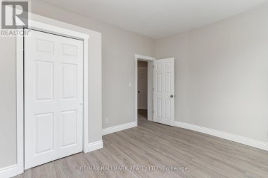 MAIN - 291 EMERALD STREET N Hamilton (Landsdale) Ontario photo 8