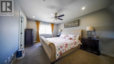 74 Carrington Crescent NW Calgary Alberta photo 34