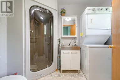 137 MITCHELL COURT West Perth (Mitchell) Ontario photo 23
