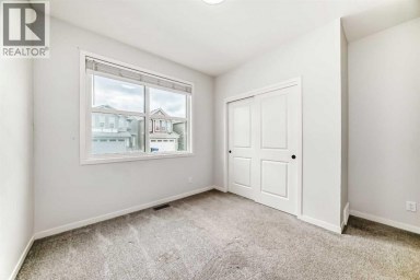 212 Lucas Place NW Calgary Alberta photo 19