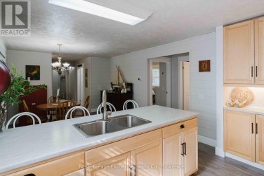 719 YORK AVENUE N South Bruce Peninsula Ontario photo 30