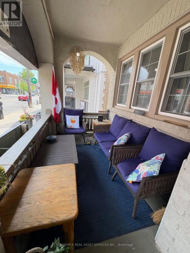 MAIN FLOOR - 2241 QUEEN STREET E, Toronto (The Beaches), Ontario, M4E1G1