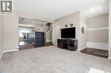 267 Skyview Springs Gardens NE Calgary Alberta photo 2