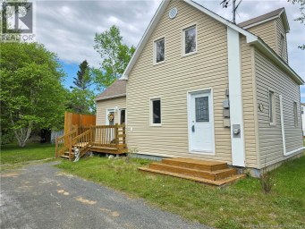 314 Route 134 Petit-Rocher-Nord New Brunswick photo 3