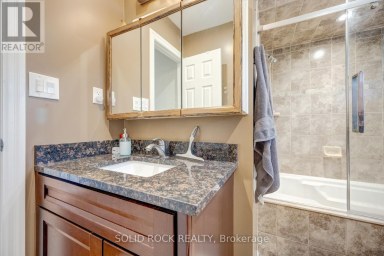 60 MARTINDALE CRESCENT Brampton (Brampton West) Ontario photo 18