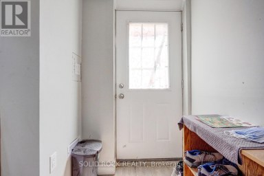 60 MARTINDALE CRESCENT Brampton (Brampton West) Ontario photo 3