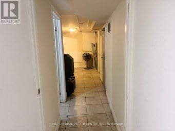 399 KEELE STREET W Toronto (Junction Area) Ontario photo 20