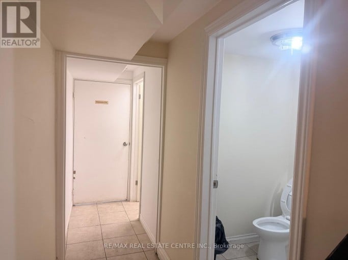 399 KEELE STREET W, Toronto (Junction Area), Ontario, M6P2K9