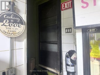399 KEELE STREET W Toronto (Junction Area) Ontario photo 24