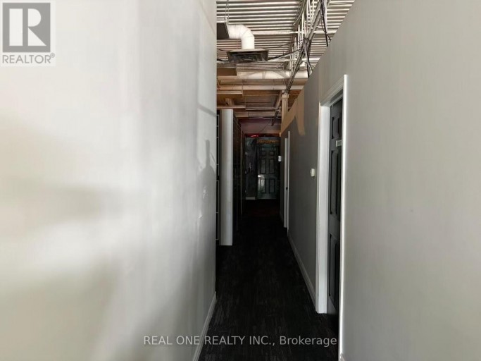 102 - 775 WOODVIEW ROAD, Burlington (Roseland), Ontario, L7N3S1