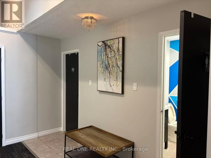 102 - 775 WOODVIEW ROAD, Burlington (Roseland), Ontario, L7N3S1