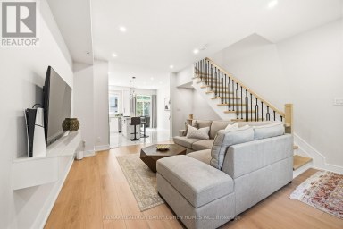 21 - 21 GALLERIA PARKWAY Markham (Commerce Valley) Ontario photo 3