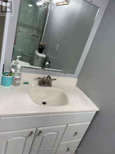 BSMT - 5884 CHORLEY PLACE, Mississauga (East Credit), Ontario, L5M5L7